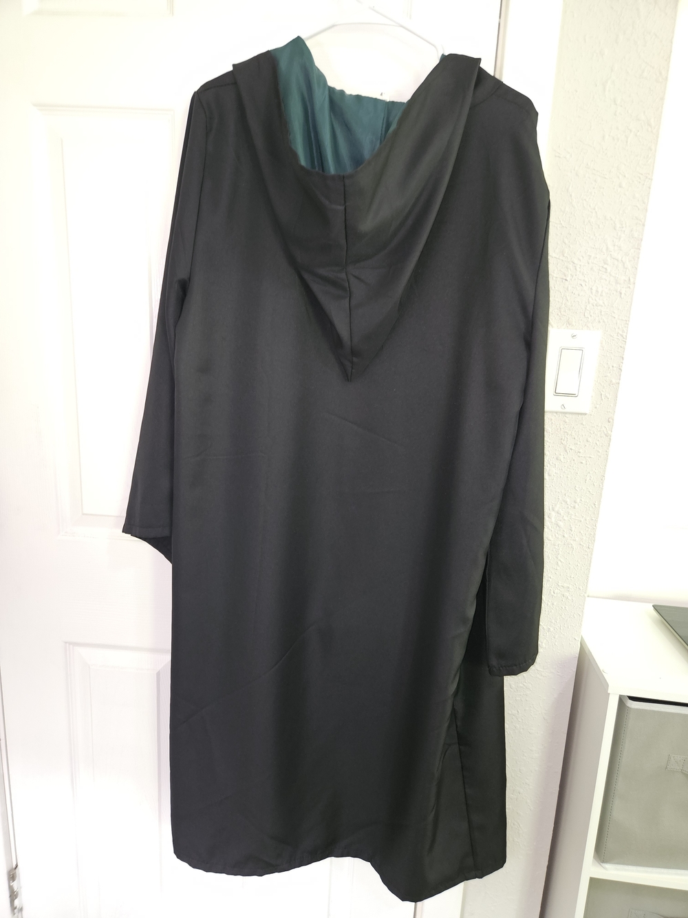 Hogwarts Slytherin Style Robe - Picture 2 of 3